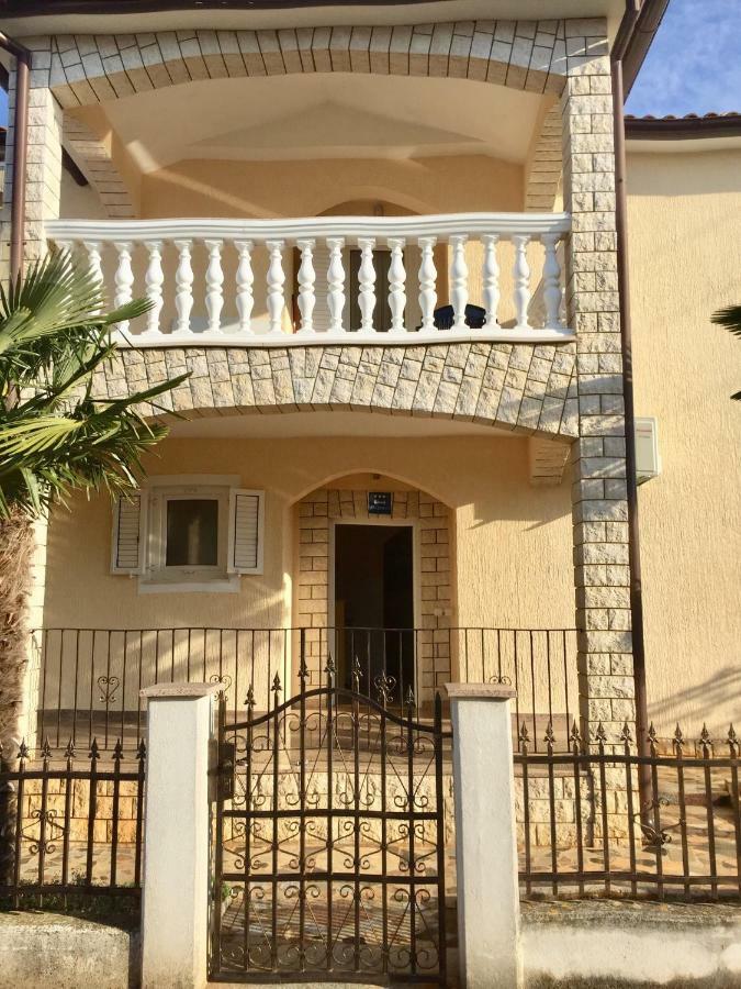 Apartments Marinela Porec Exterior photo